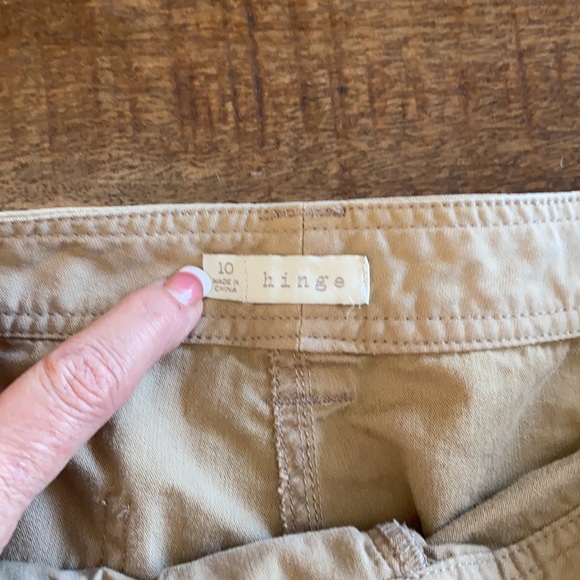 Hinge shorts. - Picture 3 of 3